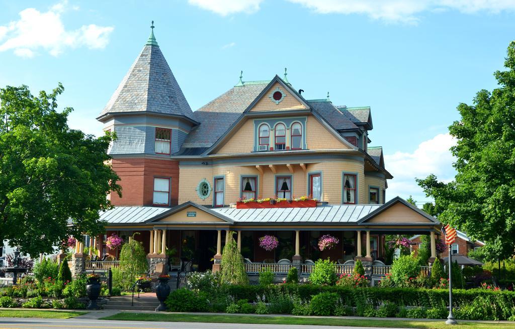 Отель Union Gables (Adults Only) Саратога-Спрингс Экстерьер фото